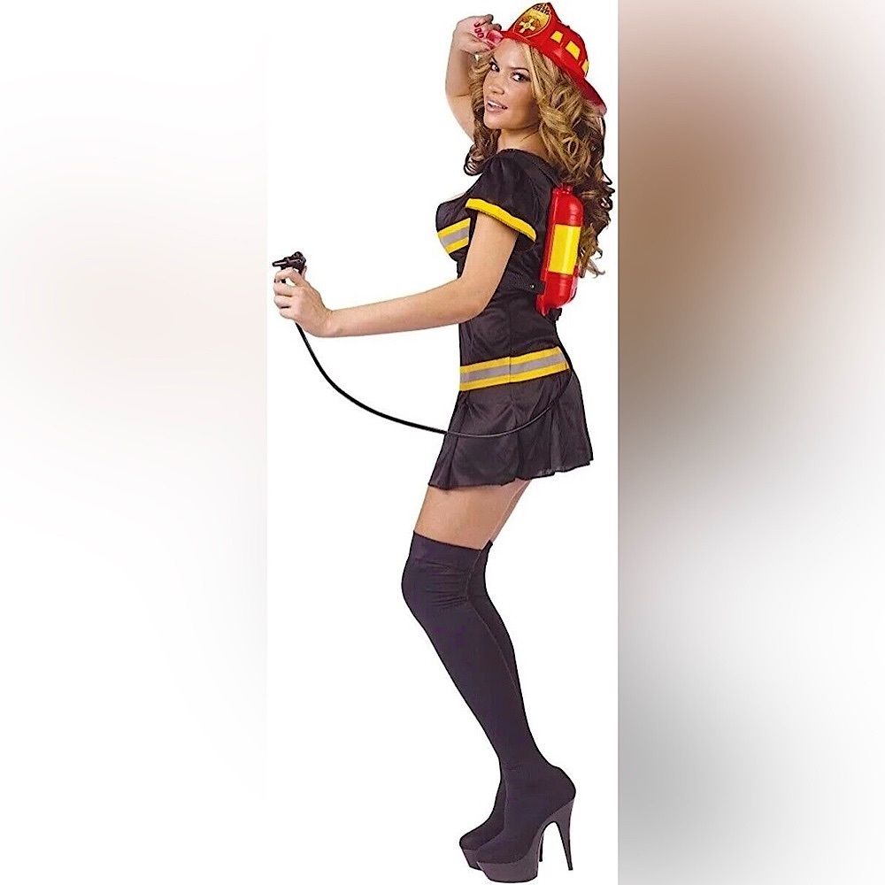 New Fun World Fantasy (Put Out The Fire) Halloween Costume M/L Blk/Red 2011